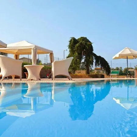 Ombra Verde Resort Rooms & Apartments Resort